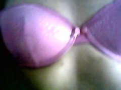 Deliciosa milf pink bra fucked